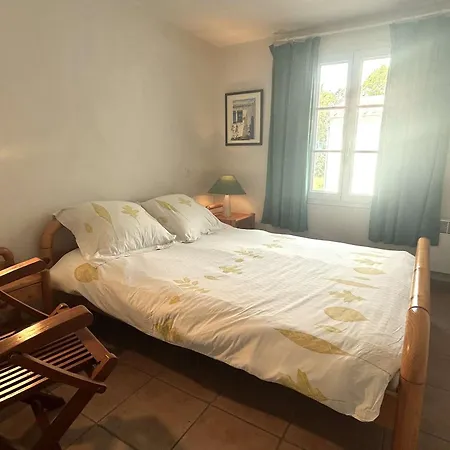 Ferienhaus Spacieuse Maison Proche - 10 Pers. - Fr-1-224b-257